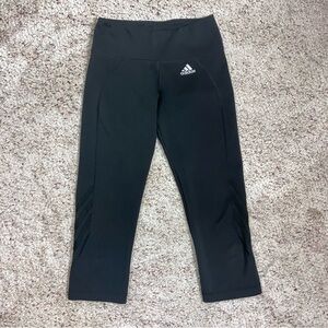 Adidas | Women's CLIMALITE Capri Leggings | Size Small | Color Black